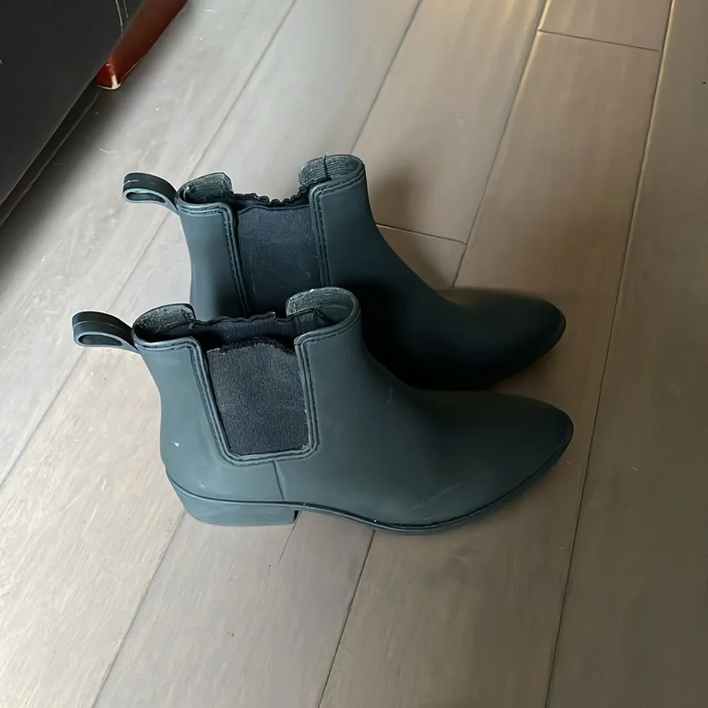Jeffrey Campbell Forecast 2 Black Rubber Chelsea  Rain Boot 10